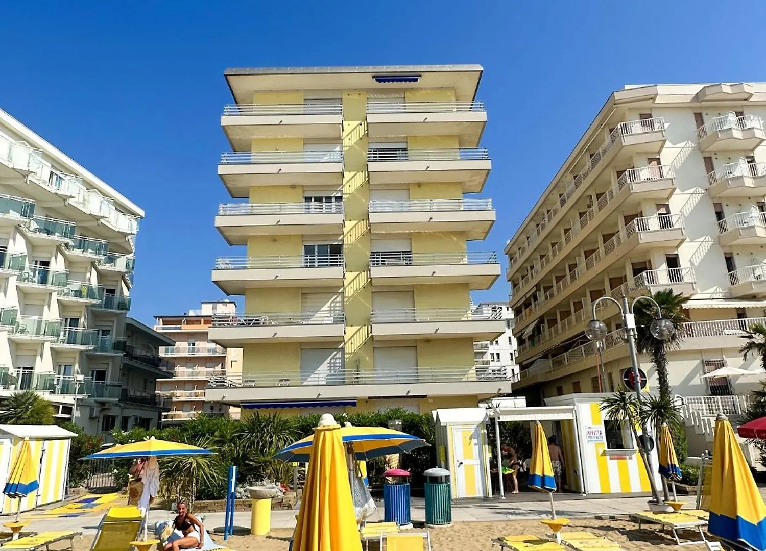 kontakty Vista Mare, Terrazzo - Condominio Cansiglio